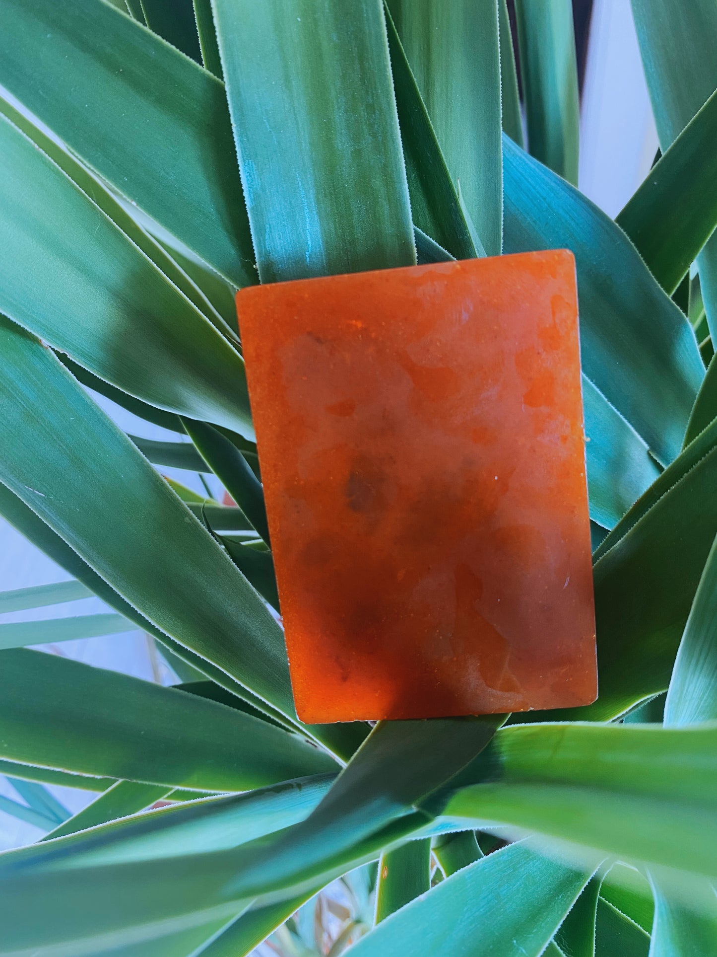 Gold & Glow – Turmeric & Honey Soap.